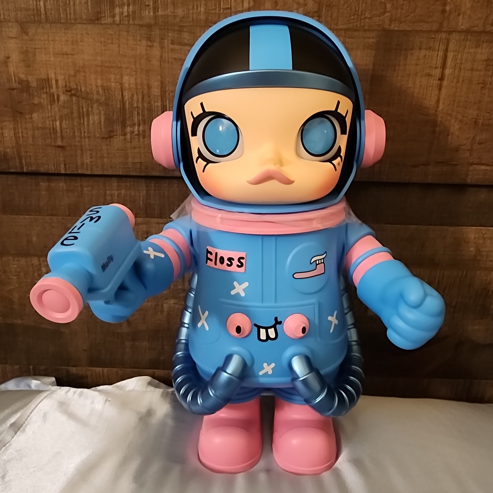 NIB Authentic POP MART Mega Space Molly 400% Jon Burgerman Space Cadets "FLOSS"